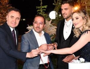 MELEK VE YUNUS EVLİLİK YOLUNDA İLK ADIMI ATTI