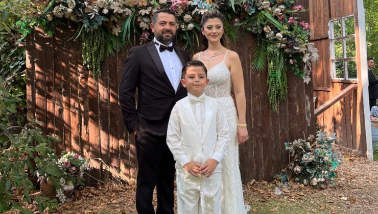 ÖZ AİLESİNİN MUTLU GÜNÜ