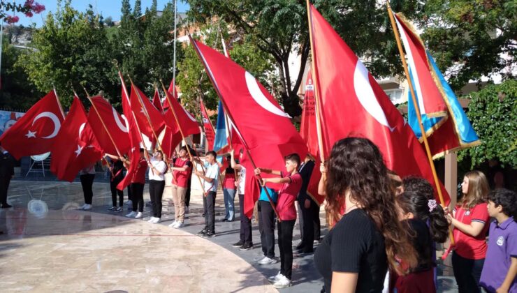 KEMALPAŞA’NIN DÜŞMAN İŞGALİNDEN KURTULUŞUNUN 101. YILI TÖRENLE KUTLANDI