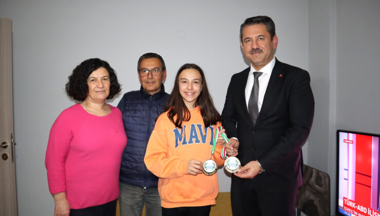 GALİP ATAR’DAN EMİNE AZRA ERDEM’E TEBRİK ZİYARETİ