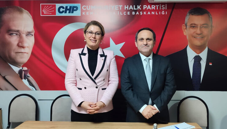 CHP’NİN ÇALIŞMA HEYETİ KEMALPAŞA’DA ADAY ADAYLARI İLE MÜLAKAT YAPTI