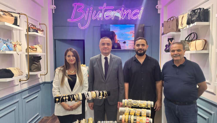 BİJUTERİNCİ, KEMALPAŞA’DA HİZMETE AÇILDI