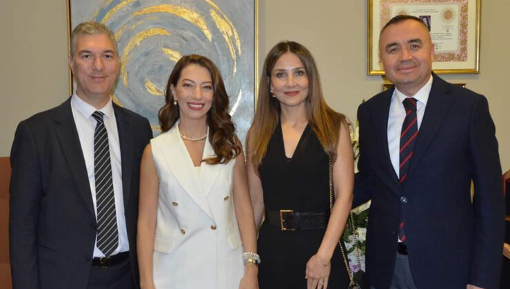 AV. ARZU KÜLAHCIOĞLU ALTINTOZ’DAN 20. YILA ÖZEL AÇILIŞ KOKTEYLİ