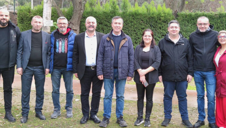 BALYELİ GAZETECİLERLE BİR ARAYA GELDİ