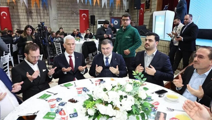 AK PARTİ KEMALPAŞA’DAN İFTAR YEMEĞİ
